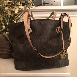 Michael Kors Shoulder Bag